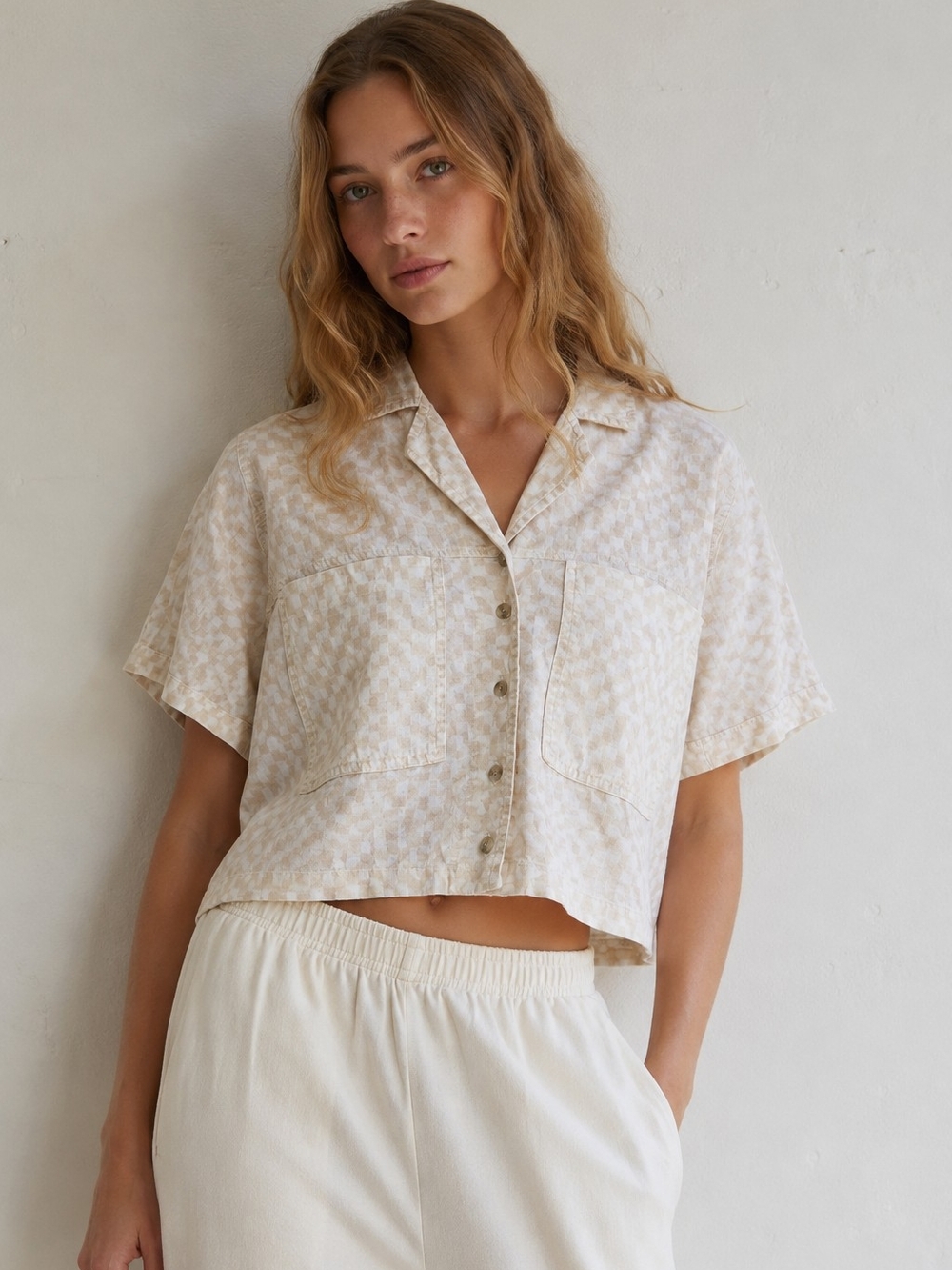 Universal Threads Women Checked Cropped Camp Shirt Short-sleeve Beige Resortwear